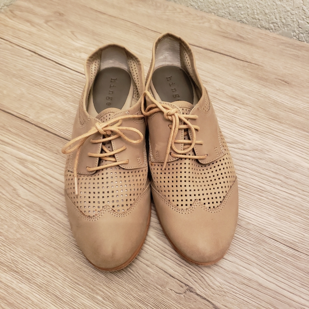 hinge Leather Oxfords size 6.5